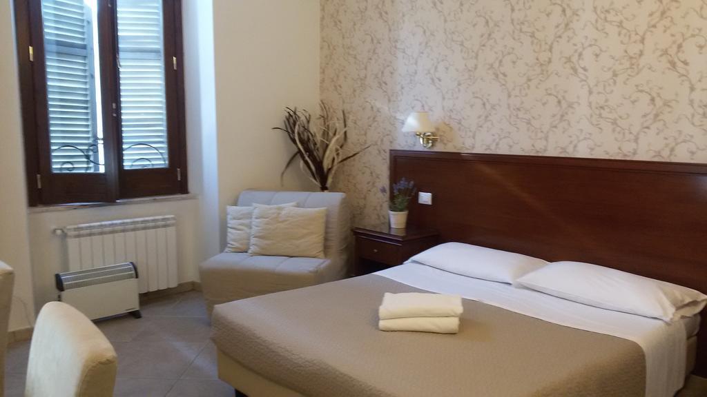 Mrs Julie Bed & Breakfast Rome